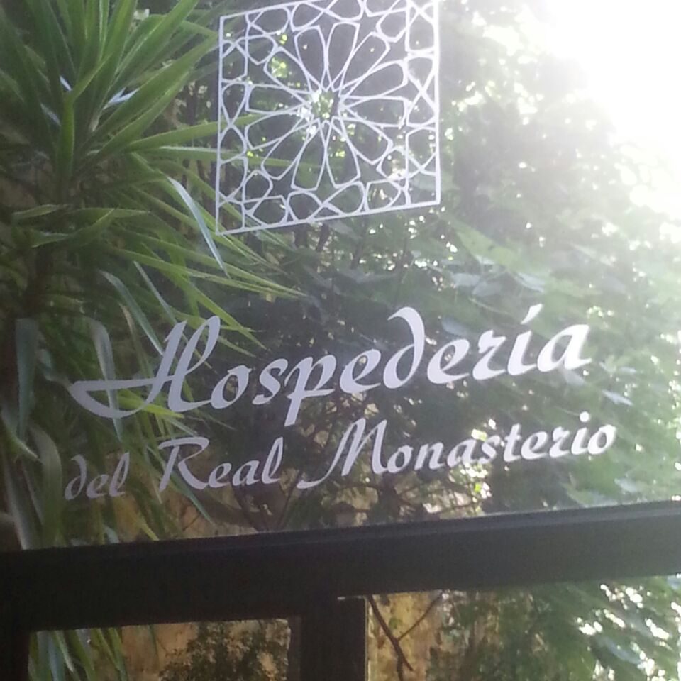 Vinilos al ácido recortado